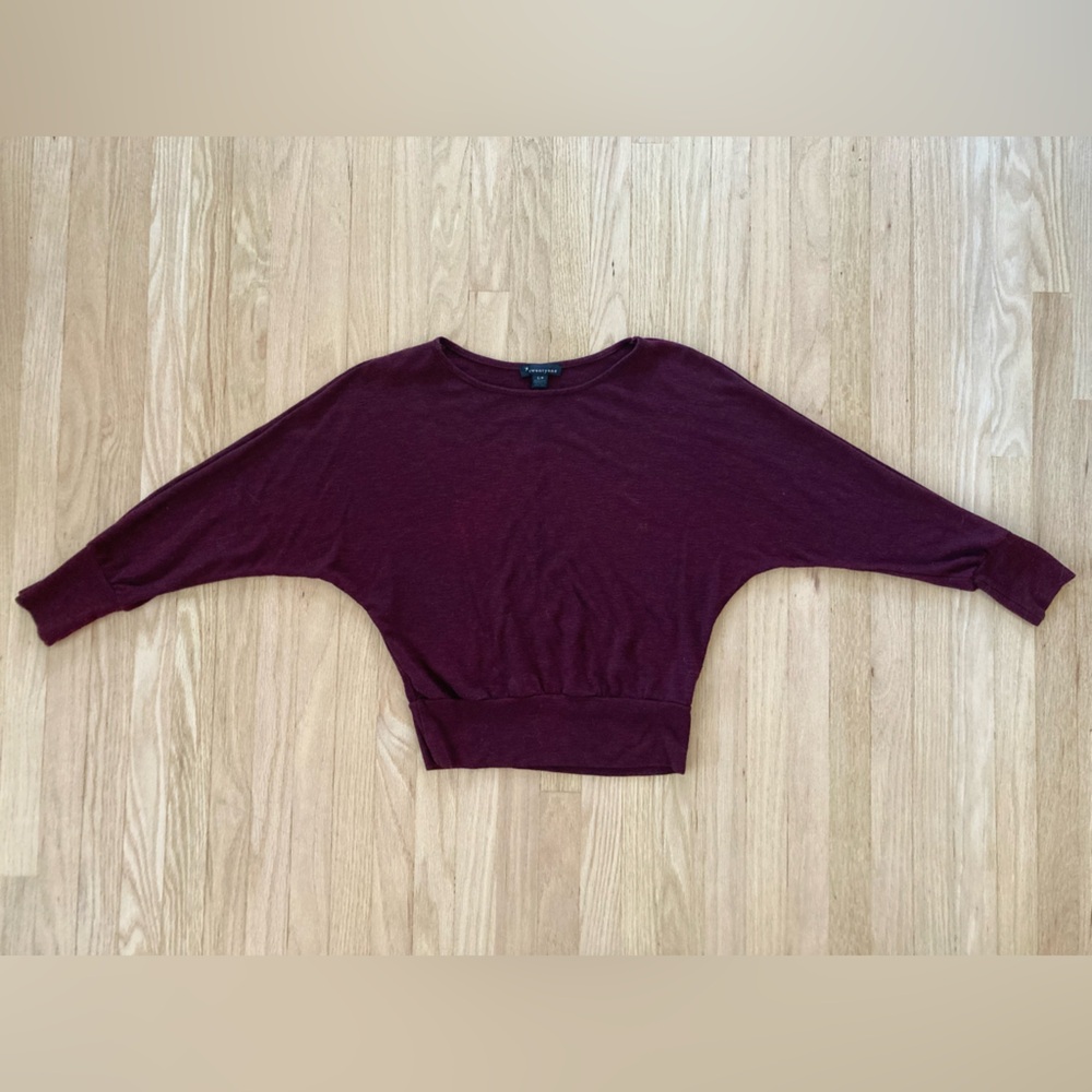 Forever 21 Solid Burgundy Knit Batwing‎ Sweater Comfortable Loose Crew Neck Cute